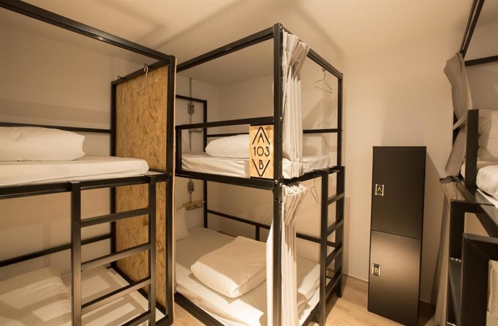 Light Hostel - Tainan Zewnętrze zdjęcie