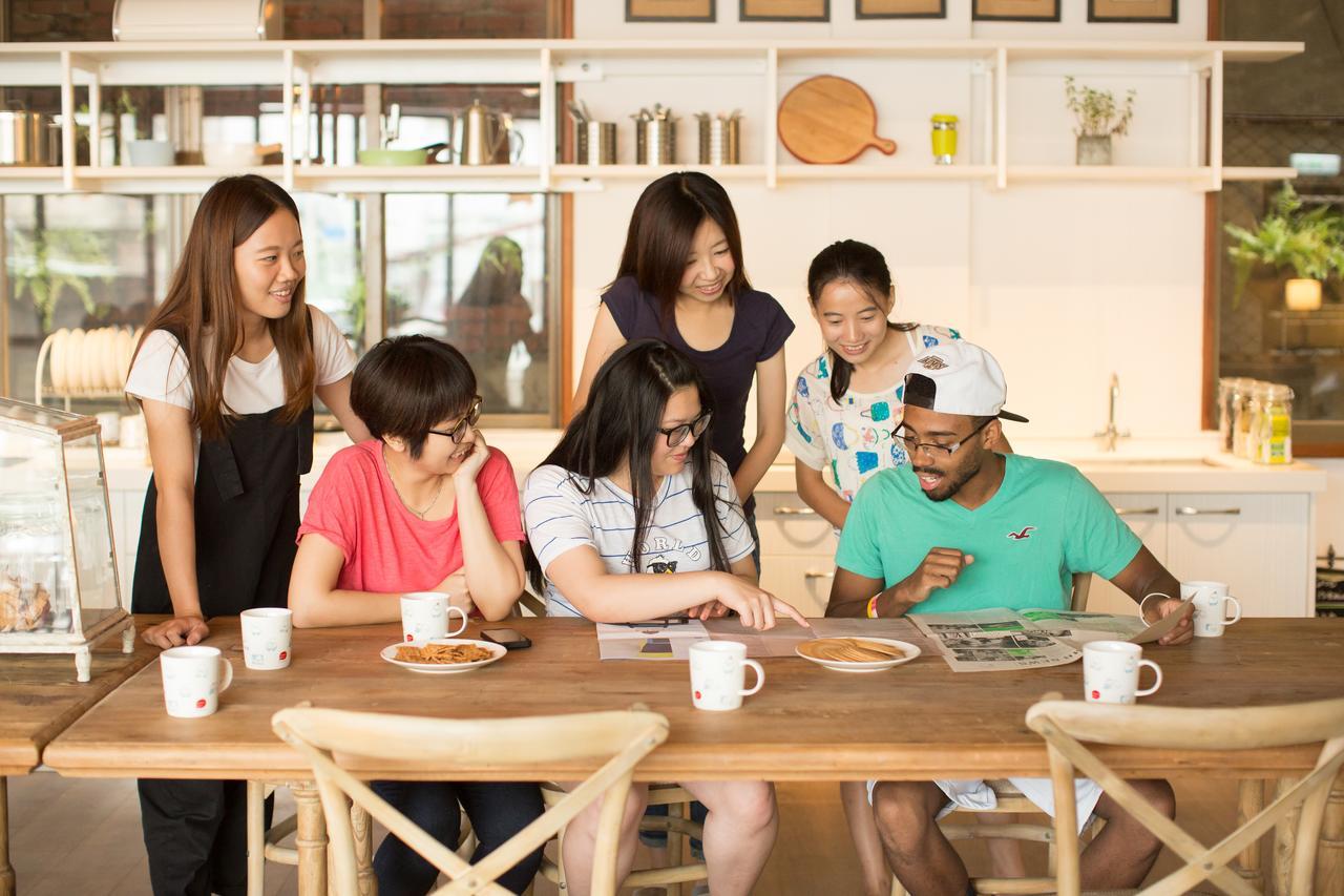 Light Hostel - Tainan Zewnętrze zdjęcie